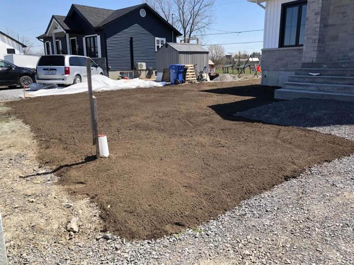  Nivellement, drainage et préparation de terrain Montérégie